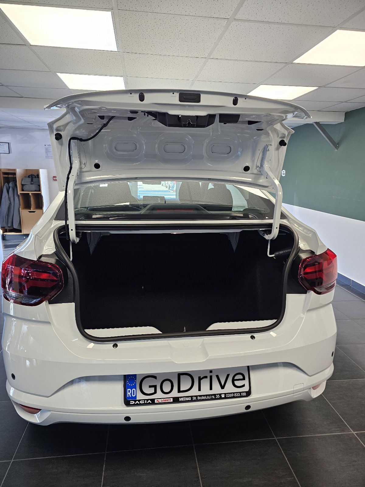 Dacia Logan 2025 – foto 4